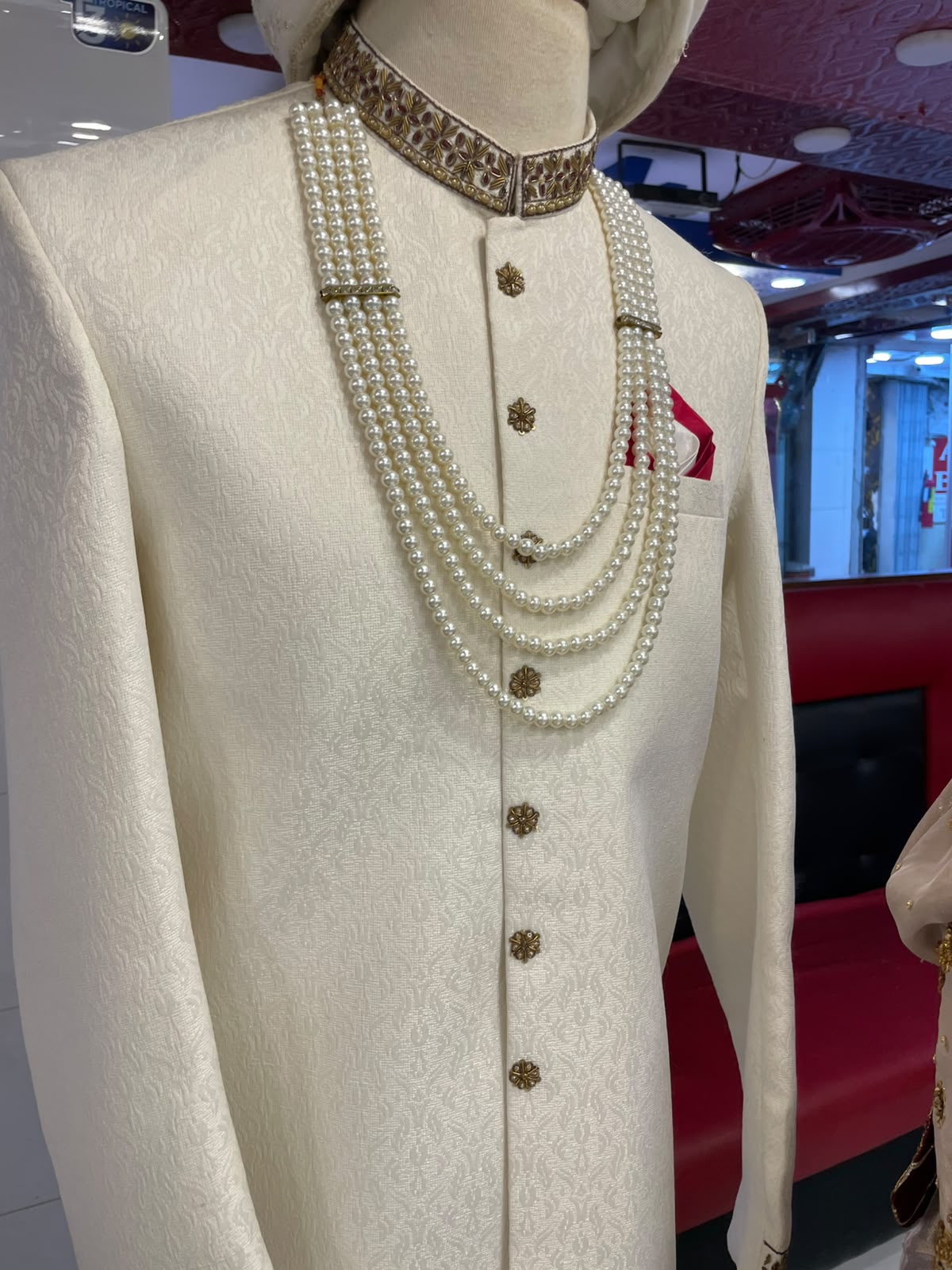 Royal outfit